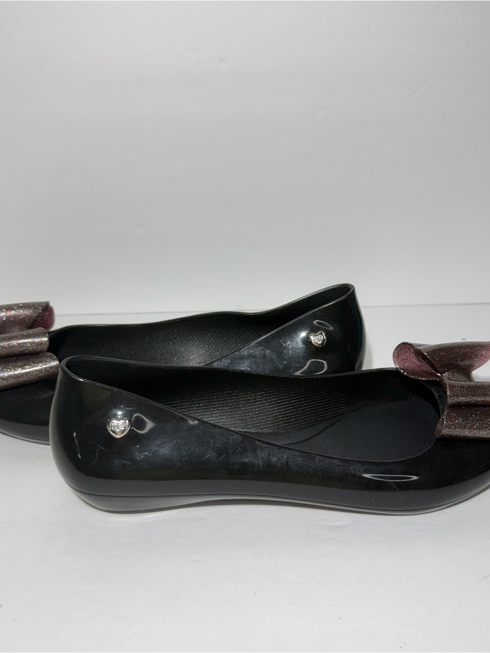 😍ME Makeover Essentials Black Patent Flats with Sparkle Brown Bow size 8 - Picture 2 of 5
